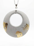 Anhänger "Orion" aus Schmuckbeton und Blattgoldauflage - Betonique - Betonschmuck Store - Steffen Ehrhardt Design