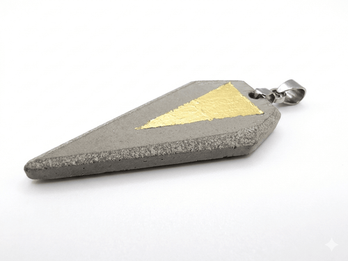 Betonschmuck Anhänger "Dracon Gold" - Betoniqua - Betonschmuck Store