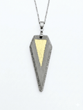 Betonschmuck Anhänger "Dracon Gold" - Betoniqua - Betonschmuck Store