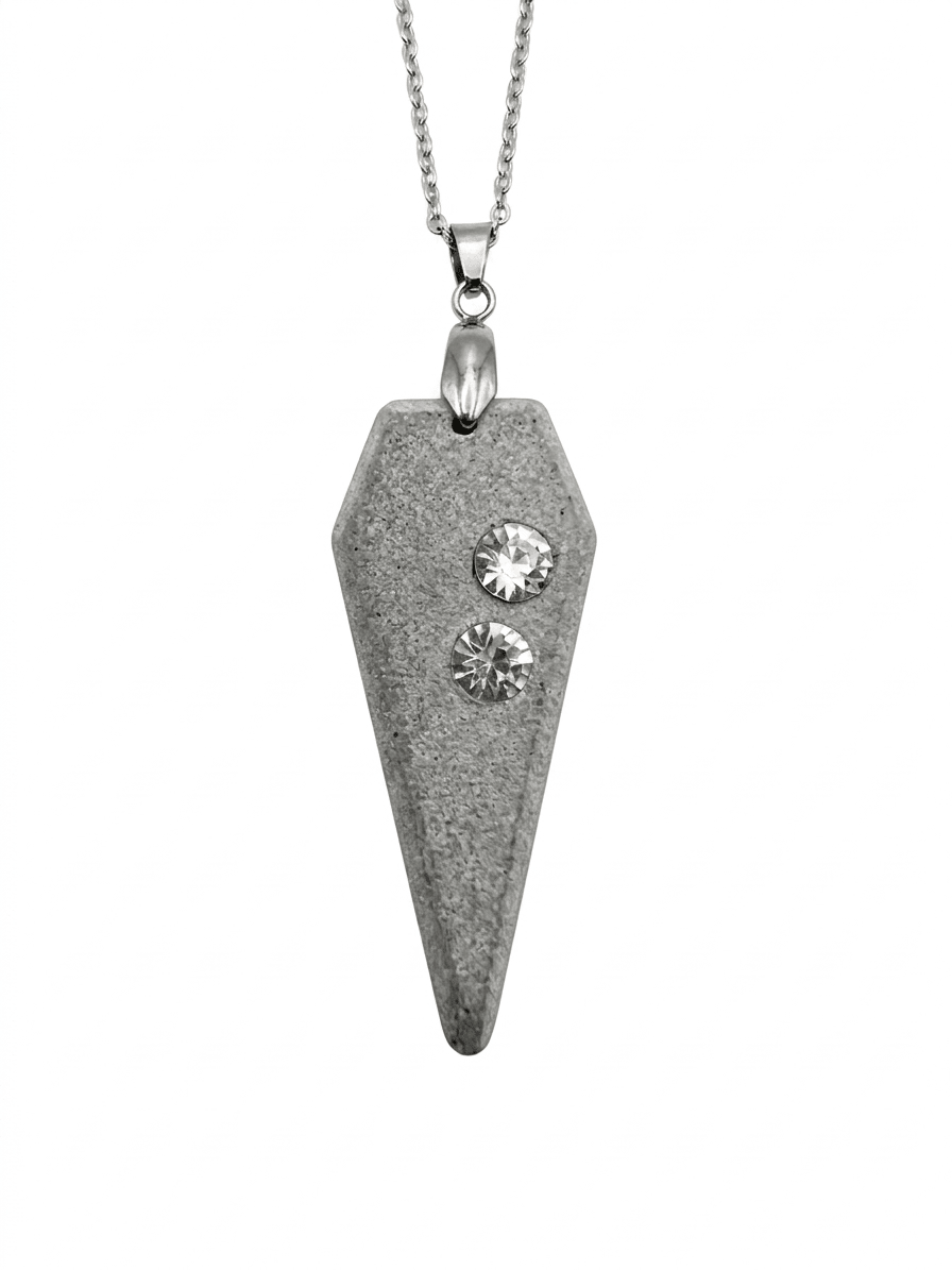Betonschmuck Anhänger "Dracon Shiny" - Betoniqua - Betonschmuck Store