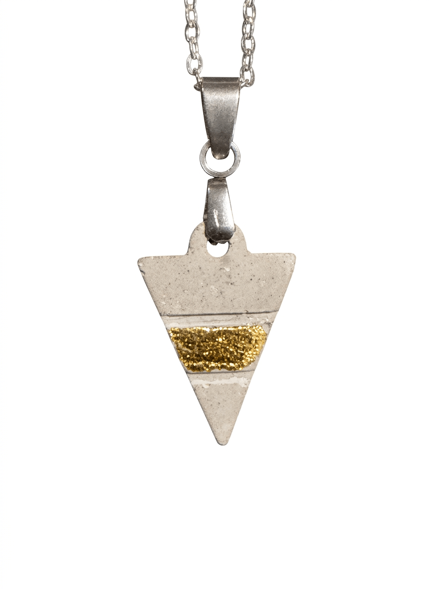 Betonschmuck Anhänger "Triconi Gold " - Betoniqua - Betonschmuck Store